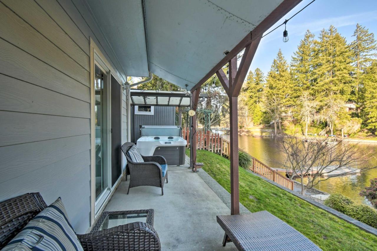 The Peacock House - Waterfront Home With Hot Tub! Olympia Luaran gambar